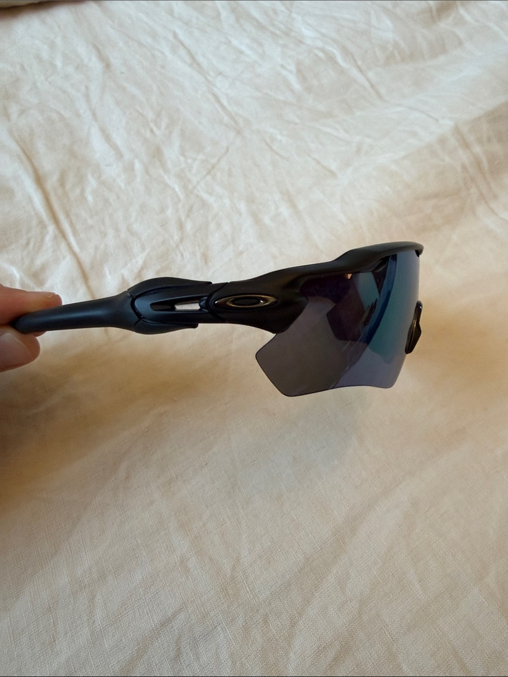 Oakley - Radar EV Path - Sport Shield Sunglasses with Green Mirrored Lens - Picture 3 of 6